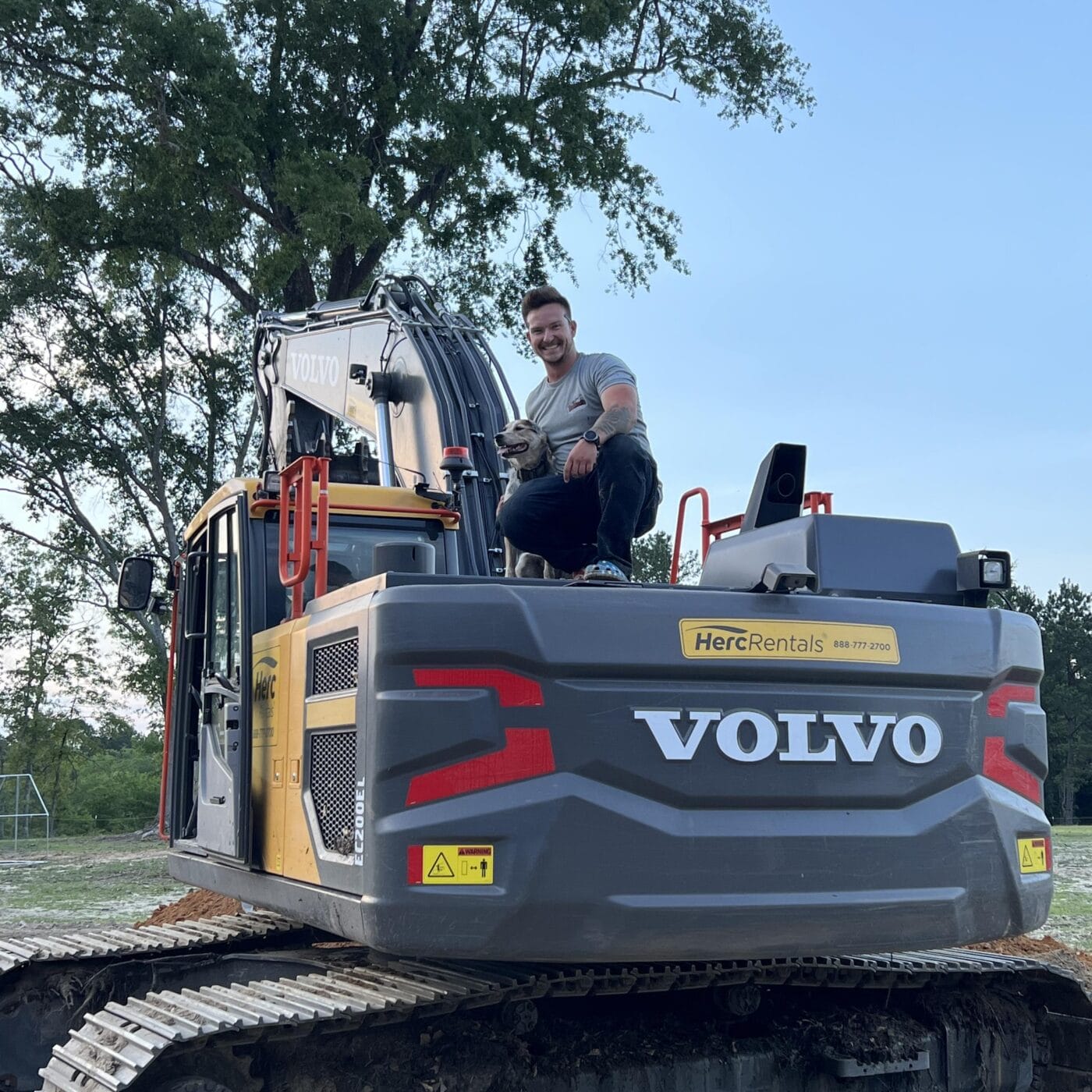 Luke Bishop on Excavator